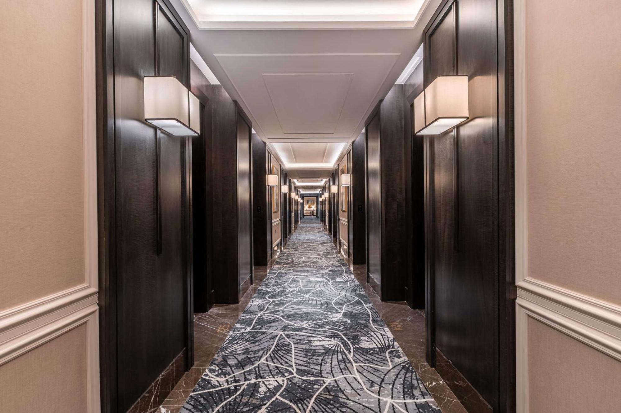 Mansard Riyadh, A Radisson Collection Hotel Екстериор снимка A corridor