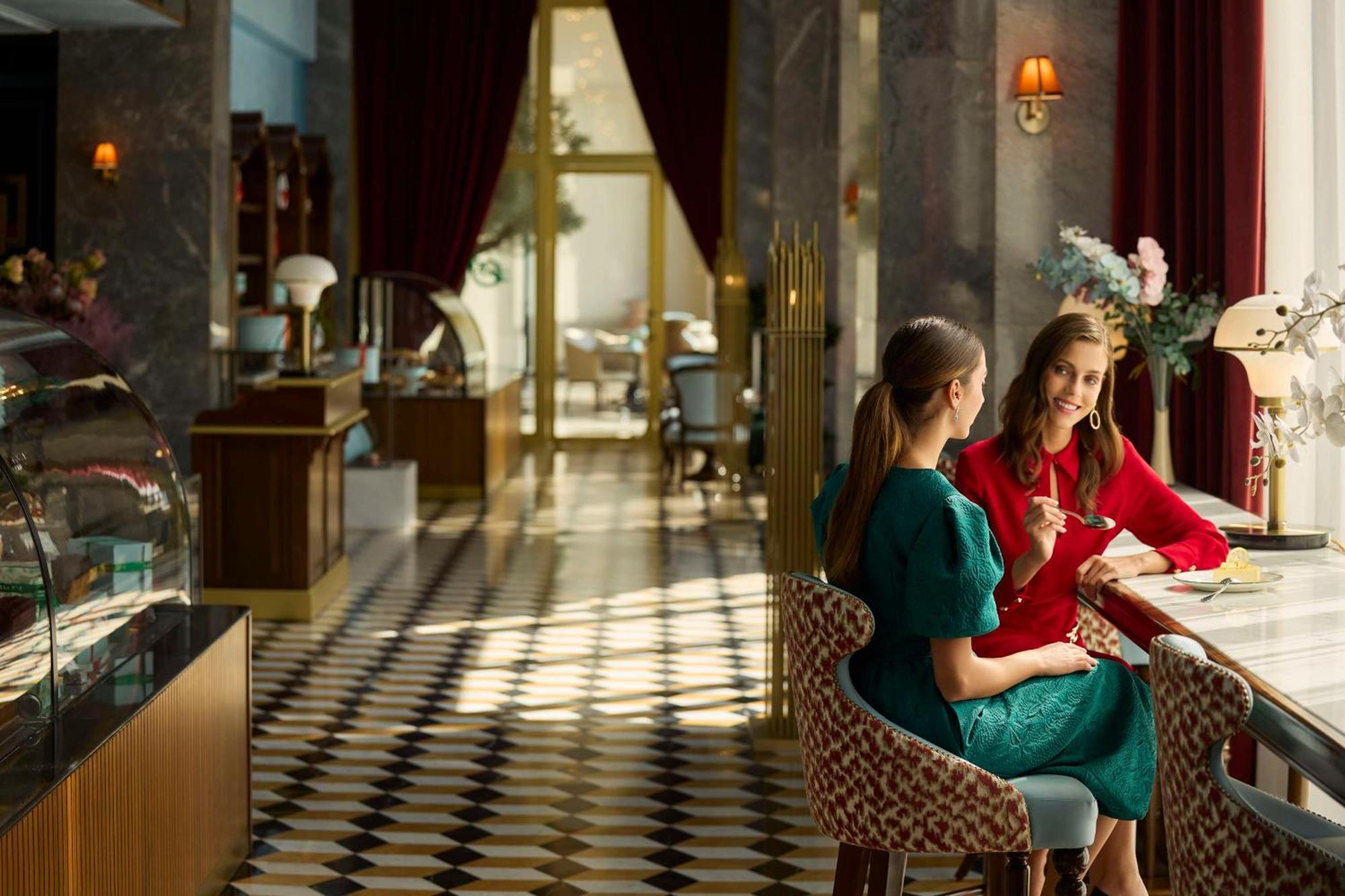 Mansard Riyadh, A Radisson Collection Hotel Екстериор снимка The Café